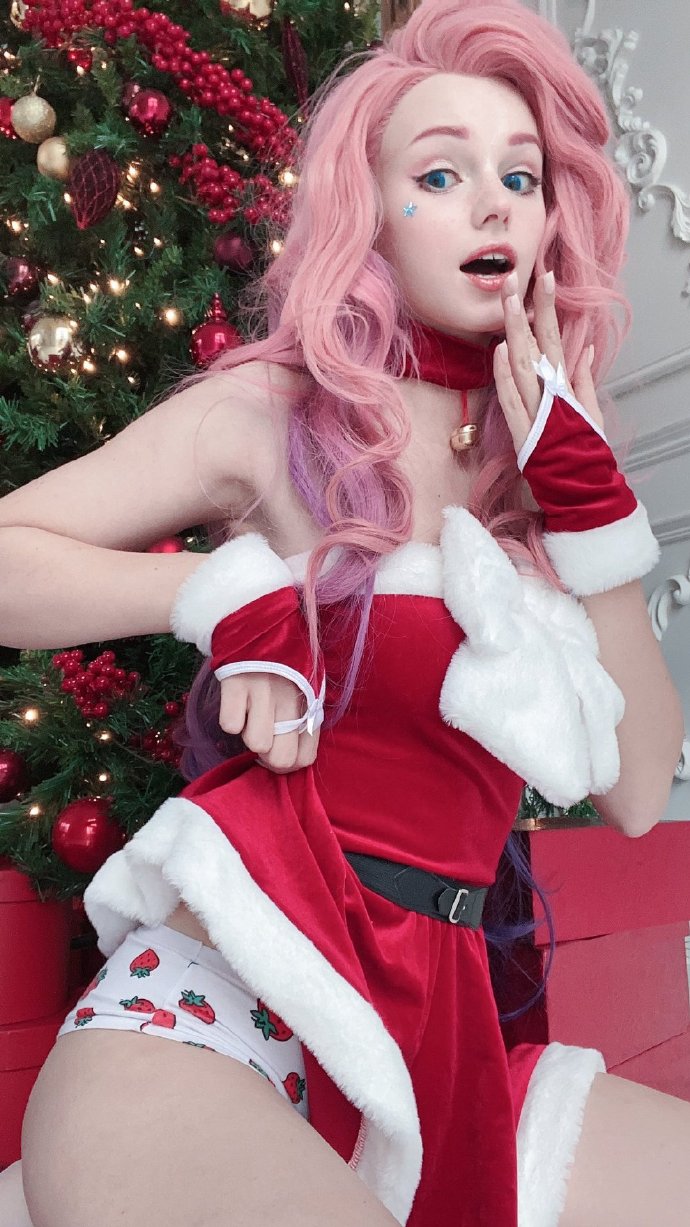 推特网友萨勒芬妮cos第二弹