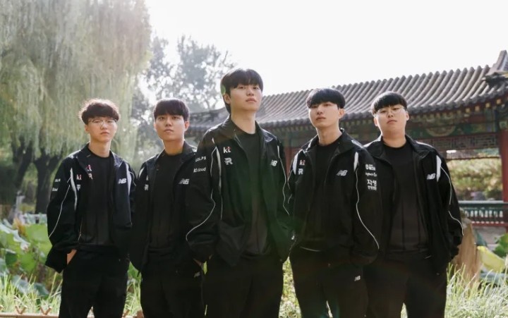 LOL赛事官推：已经有四支队伍拿到了八强的门票